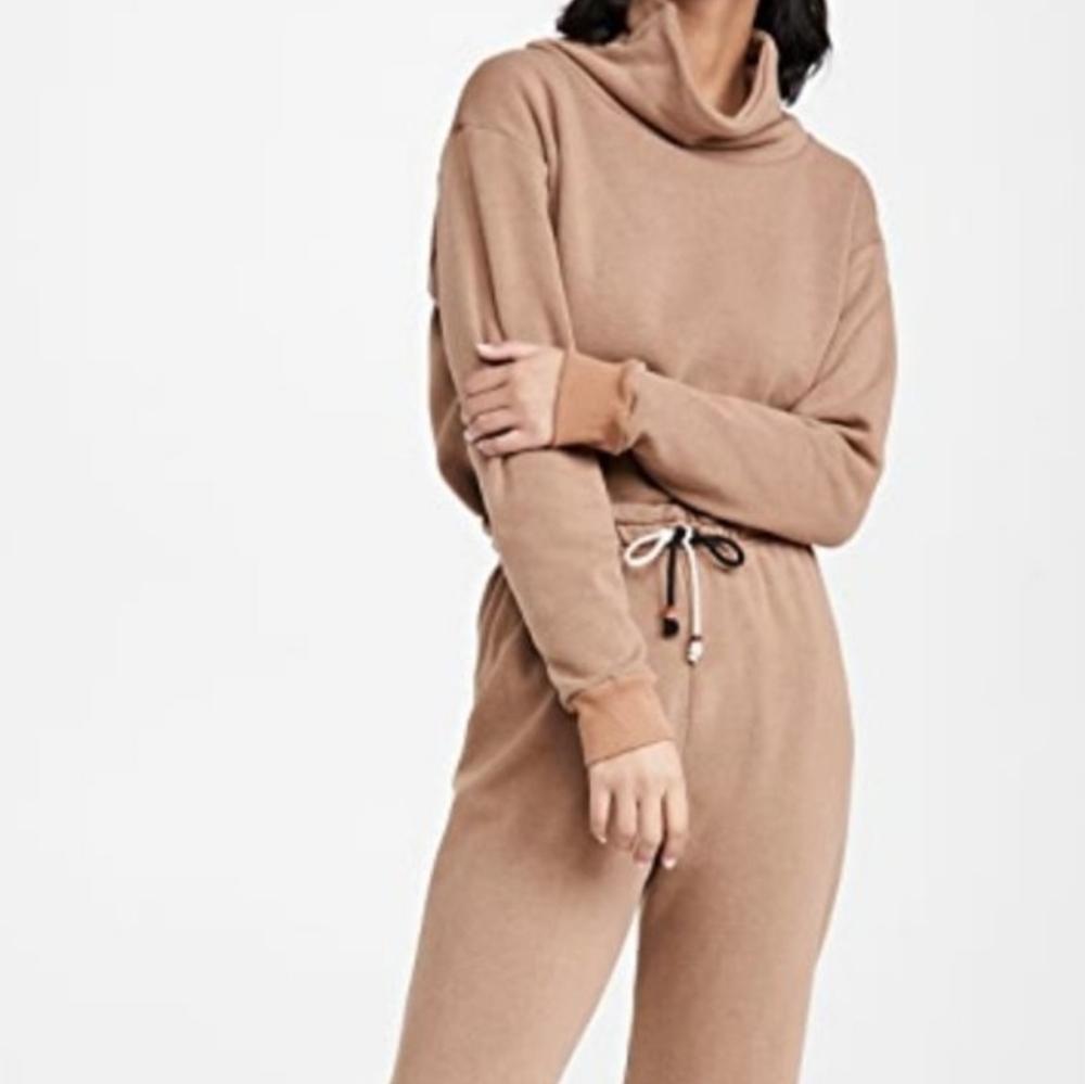 DONNI. Funnel Neck Soft Comfy Sweatshirt in Camel Women's Small